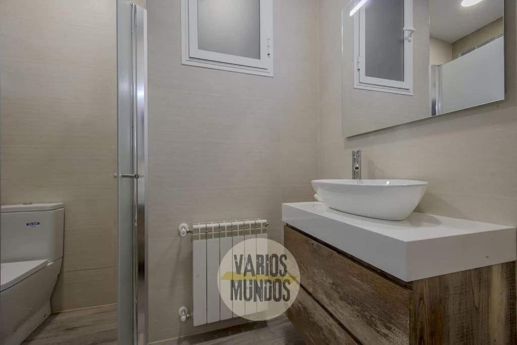 Luxury&Cool 9Pax Con Vistas Al Centro De Madrid Appartamento Esterno foto